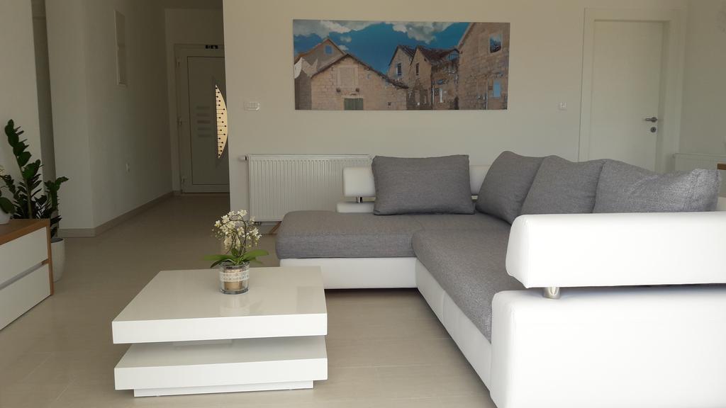 Villa-Apartments Karmel Kaštela 외부 사진