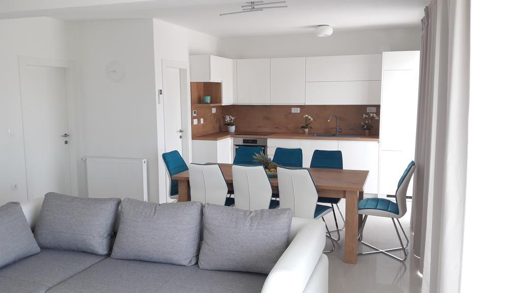 Villa-Apartments Karmel Kaštela 외부 사진