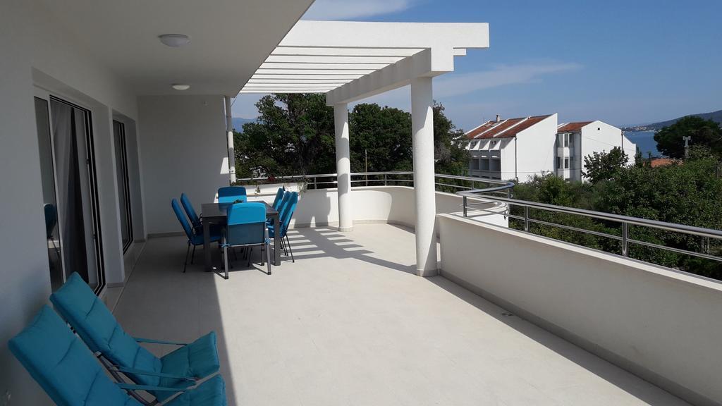Villa-Apartments Karmel Kaštela 외부 사진